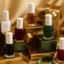 Load image into Gallery viewer, Christmas Gel Polish Collection